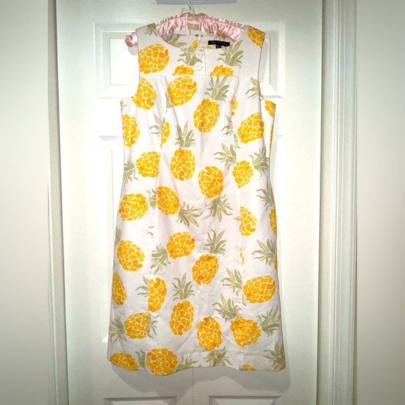 Brooks Brothers Pineapple Print Shift Dress preppy style Size 10. EUC - Picture 1 of 15